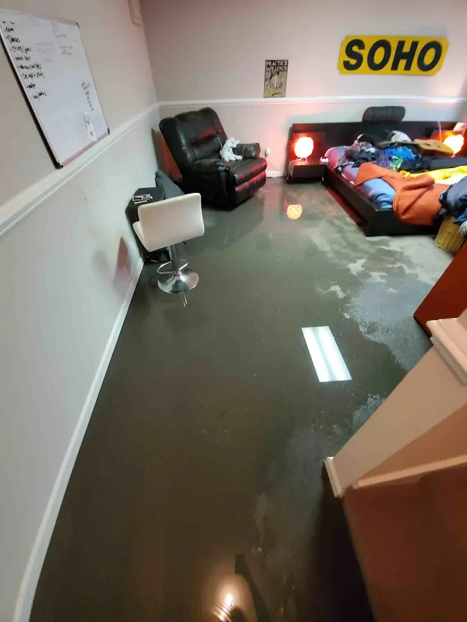Water Damage Assessment in De Soto, MO